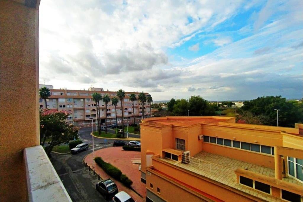 Adventure Harbour Apartment Torrevieja Exterior photo